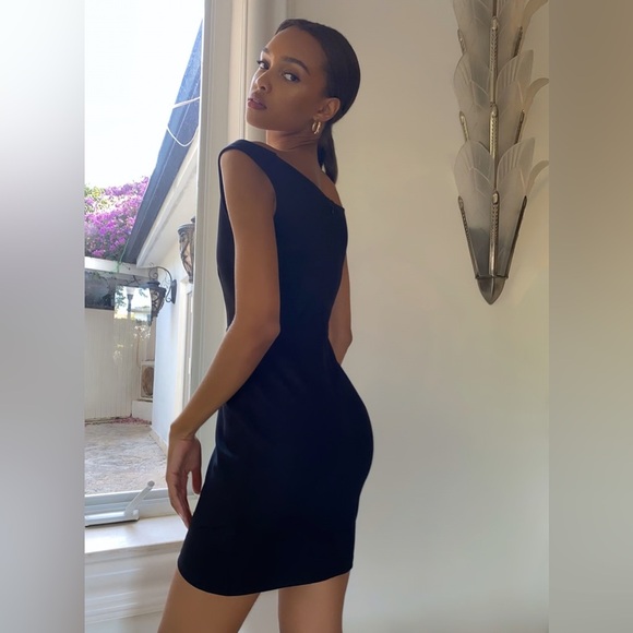 Babaton ONYX bodycon black mini dress | Size 2 | Like New | Sold out online - Picture 5 of 12